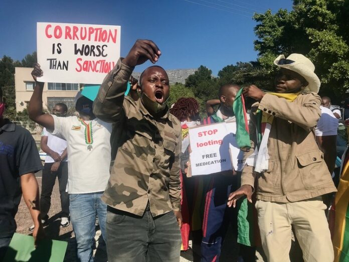 Zimbabweans in Cape Town join solidarity protest before being dispersed by police | News24