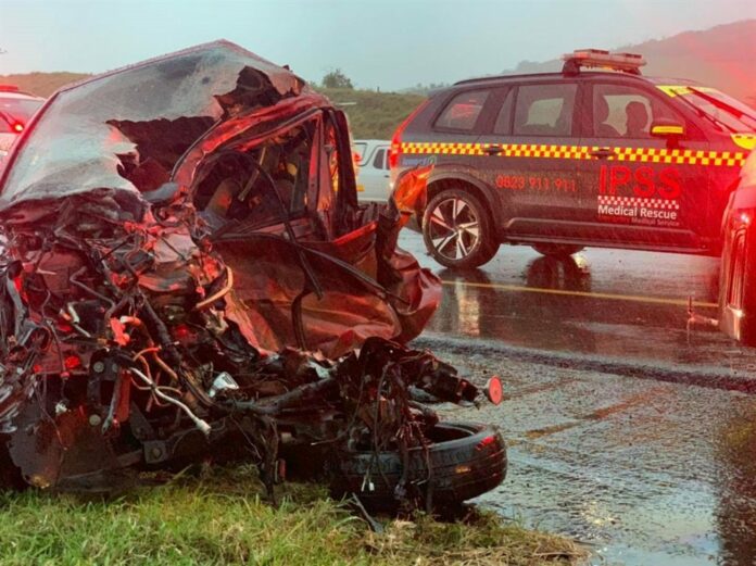 Man dies after losing control of car, crashing into truck in KwaZulu-Natal