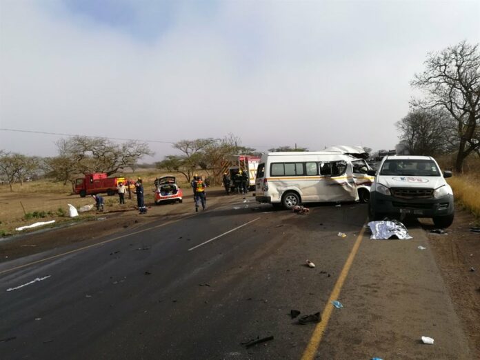 UPDATE | Truck driver who fled deadly crash scene in KZN sought by police