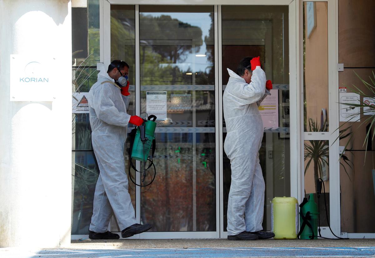 french-nursing-home-learns-costly-lessons-on-containing-coronavirus.jpg French nursing home learns costly lessons on containing coronavirus
