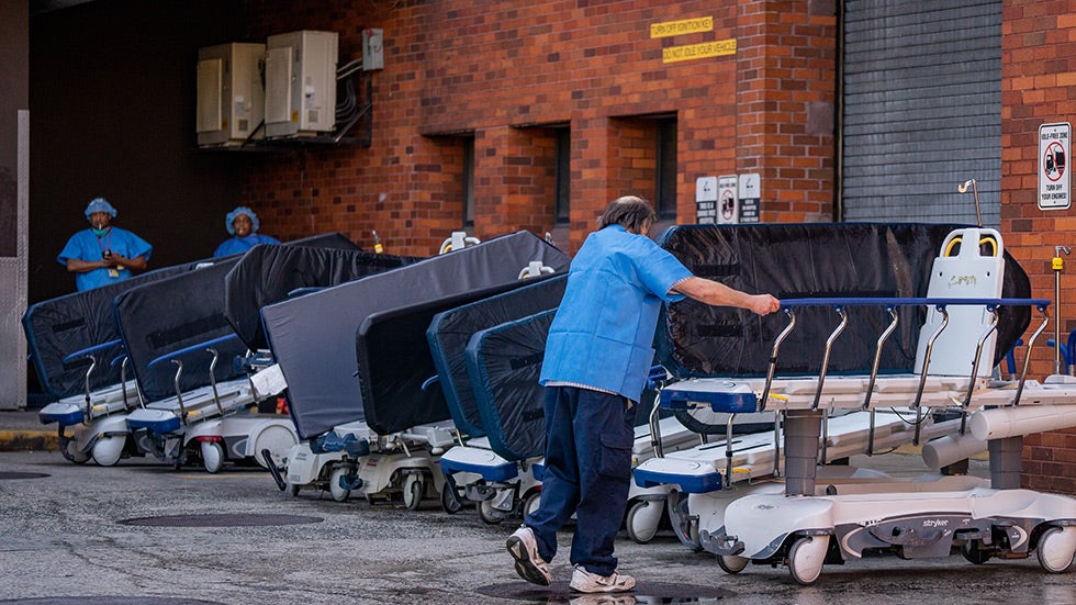 us-coronavirus-death-toll-surpasses-40000-thehill.jpg US coronavirus death toll surpasses 40,000 | TheHill