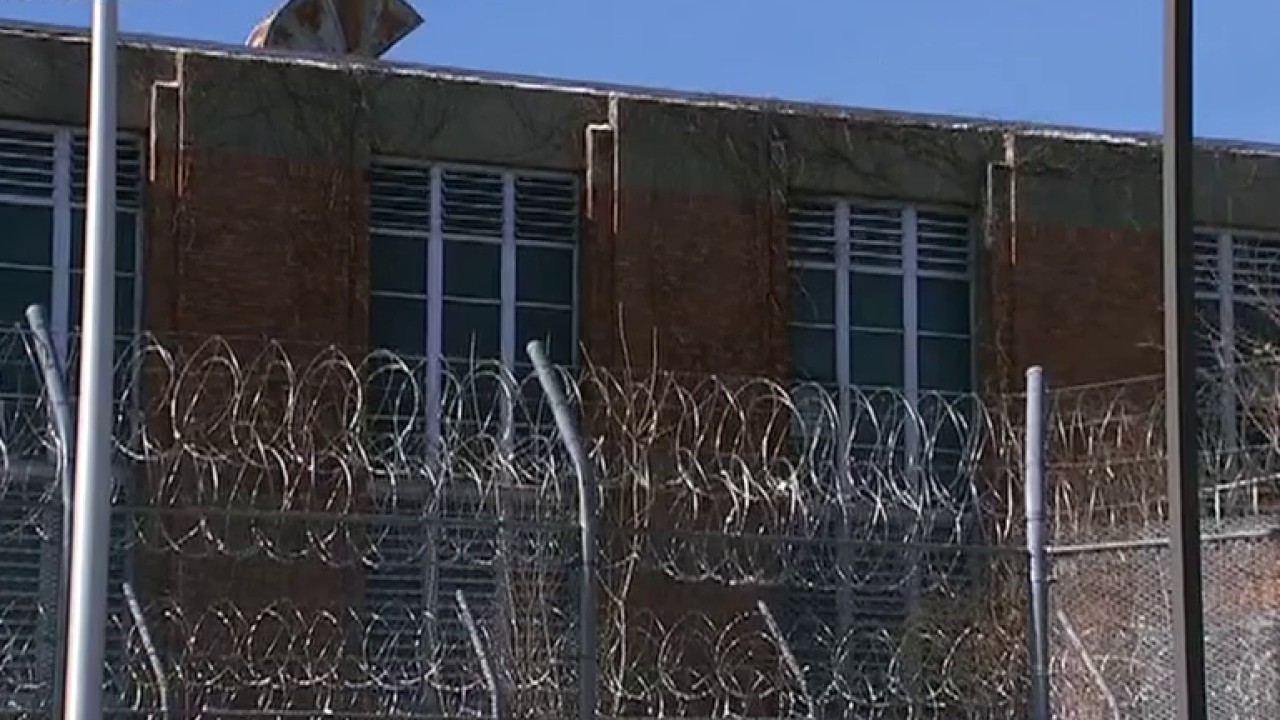 Coronavirus kills California inmate, first virus-related death among incarcerated population in state