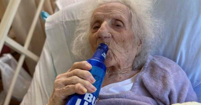 103-year-old great-great-grandmother beats coronavirus, asks for a beer to celebrate