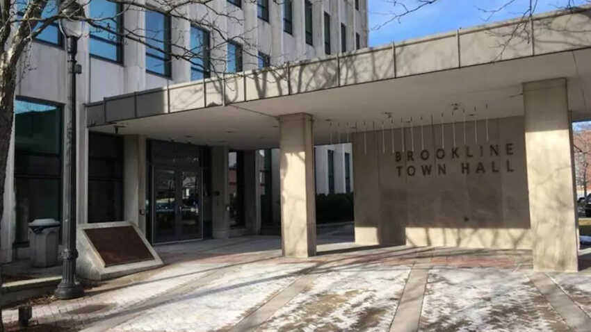brookline-will-conduct-random-covid-19-antibody-testing.jpg Brookline will conduct random COVID-19 antibody testing