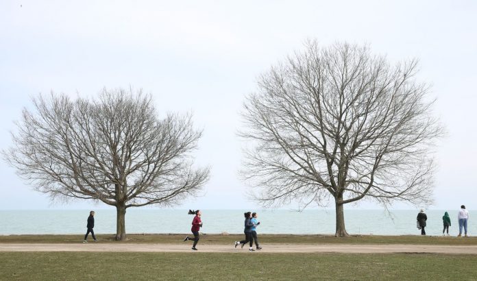 Chicago’s lakefront could see staggered start times, social distancing when it reopens