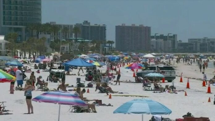 Florida city closes beaches a week after reopening due to visitors defying coronavirus social distancing
