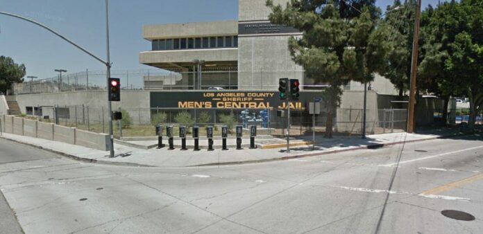 LA County inmates trying to infect themselves with coronavirus, sheriff warns