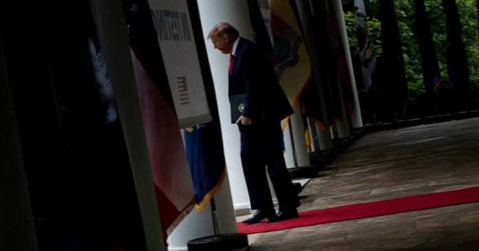 Supreme Court appears headed for a split decision on Trump taxes, financial records