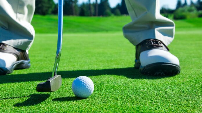 US Army veteran, 60, wins Arizona golf event using only putter