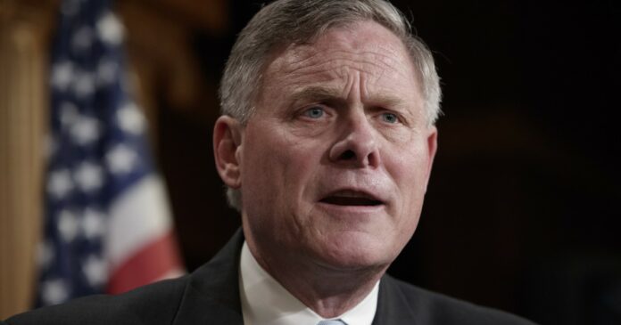FBI serves warrant on senator in investigation of stock sales linked to coronavirus