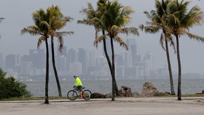 Tropical Storm Arthur sets its sights on North Carolina coast