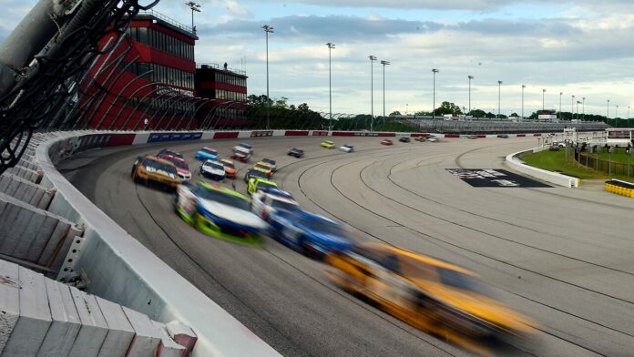 Kevin Harvick wins NASCAR’s return to racing at Darlington Speedway