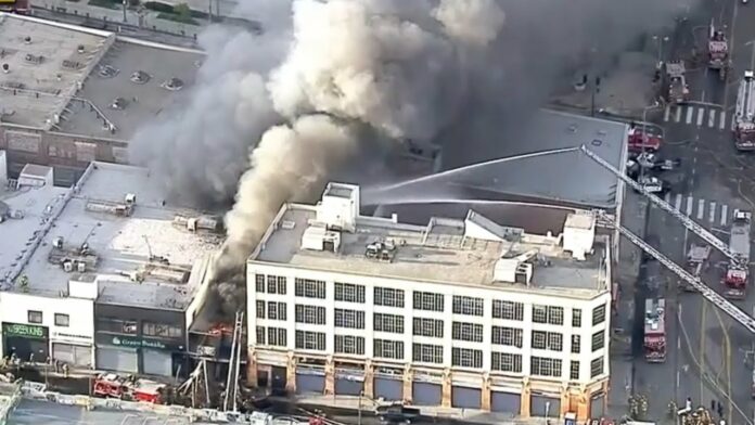 Several firefighters injured in explosion at downtown Los Angeles warehouse