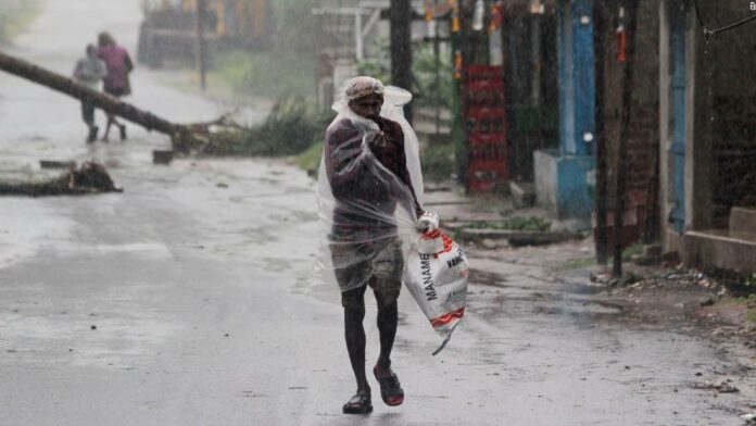 In pictures: Cyclone Amphan bears down on India and Bangladesh