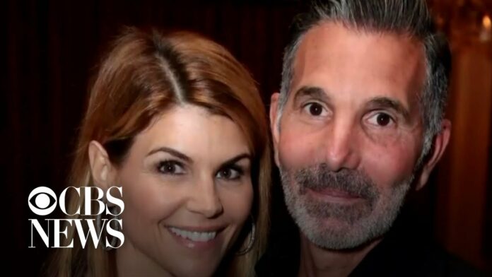 Lori Loughlin and husband Mossimo Giannulli to plead guilty in college admissions scam