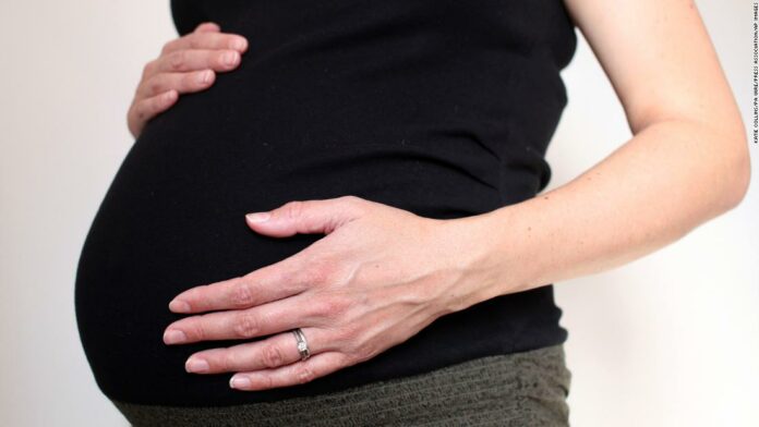Covid-19 appears to attack placenta during pregnancy, study says