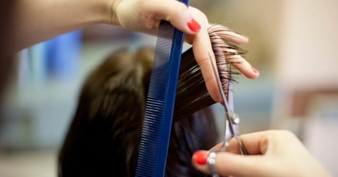 2-missouri-hairstylists-potentially-exposed-over-100-clients-to-coronavirus.jpeg 2 Missouri Hairstylists Potentially Exposed Over 100 Clients To Coronavirus