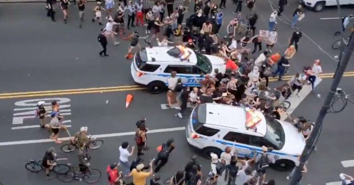New York Mayor Bill de Blasio defends police after video shows NYPD SUV driving into protesters