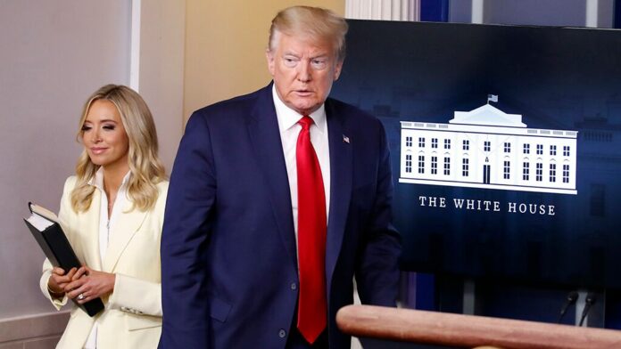 Trump urges GOP to vote ‘NO’ on FISA bill, citing Russia probe concerns