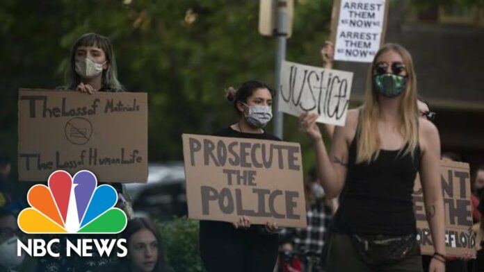 Watch live: Minnesota Gov. Tim Walz Addresses Protests | NBC News