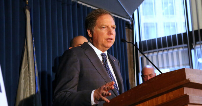 Barr Abruptly Seeks to Fire U.S. Attorney Who Investigated Trump Associates