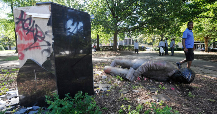 Birmingham Mayor Orders Removal of Confederate Monument in Public Park