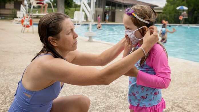 coronavirus-updates-california-governor-urges-county-to-lock-down-trump-administration-will-fund-texas-testing-sites.JPG Coronavirus updates: California governor urges county to lock down; Trump administration will fund Texas testing sites