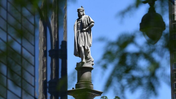 Cuomo, de Blasio don’t want to see Christopher Columbus statue removed or NYC’s Columbus Circle renamed