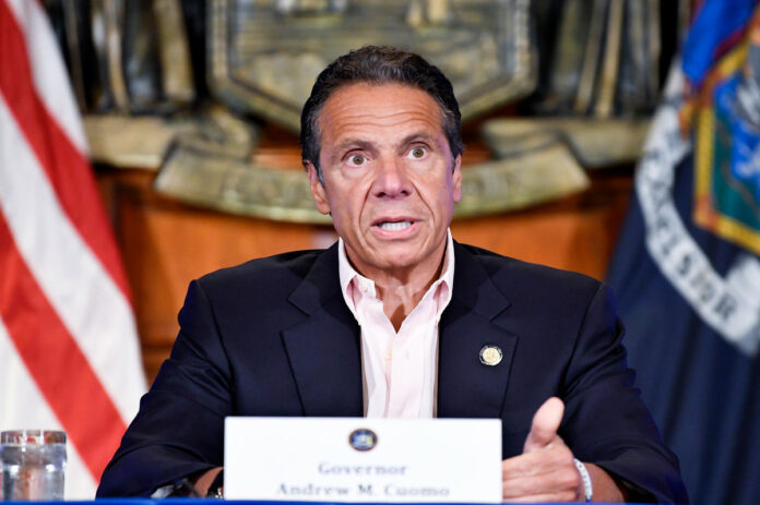 Cuomo threatens Manhattan, Hamptons shutdown over lack of social distancing