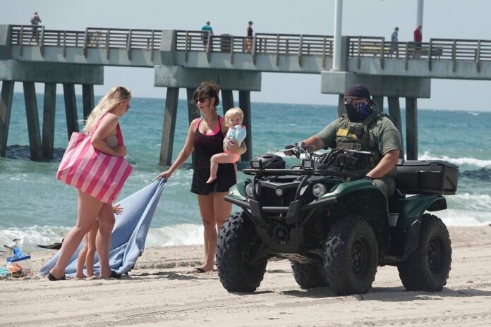 Florida lawyer who dressed as coronavirus ‘Grim Reaper’ seen at crowded George Floyd protests