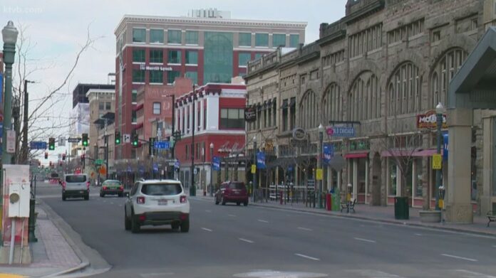 Health district warns of possible coronavirus exposure at downtown Boise bars