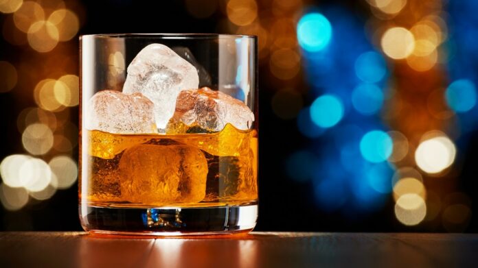 Live updates: COVID-19 clusters linked to 4 bars in Minneapolis, Mankato