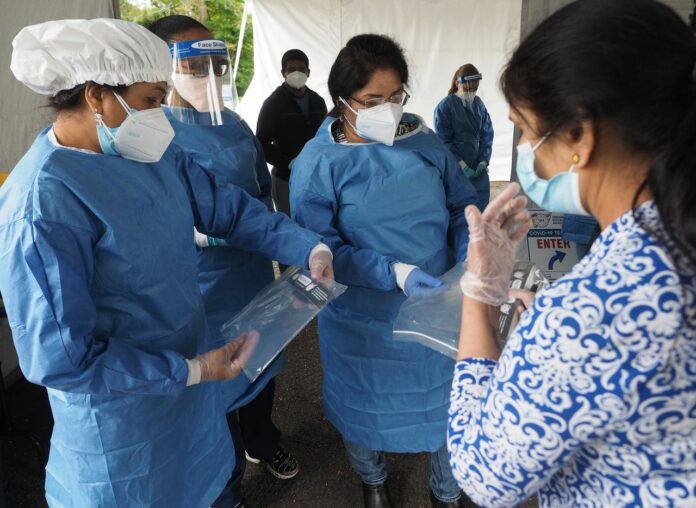 Massachusetts health officials announce 78 new coronavirus deaths on Sunday and 664 new COVID-19 cases