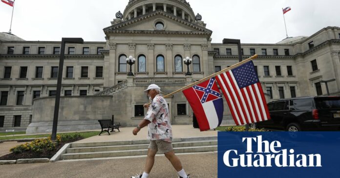 Mississippi lawmakers clear path to remove Confederate emblem from state flag