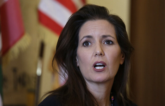 Oakland mayor says public safety reform ‘means not just to reform the police, but to replace the police’
