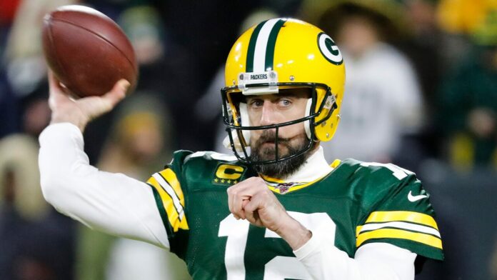 Packers ‘wasted’ Aaron Rodgers’ career, ex-rival says