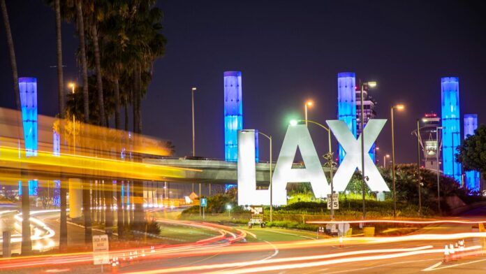 Passengers with COVID-19 flew on flights to LAX, public not warned: report