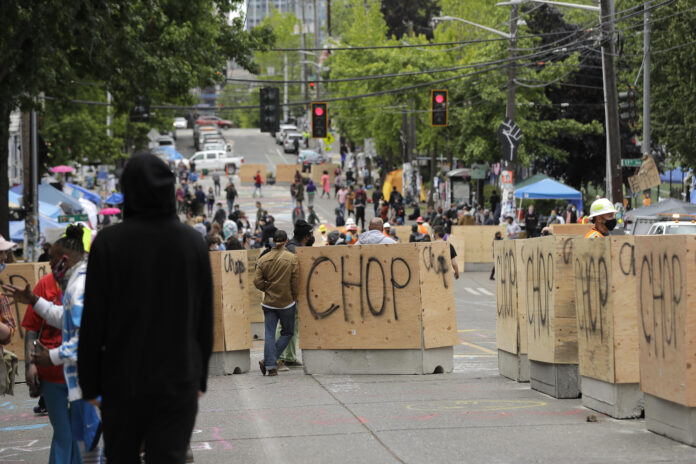 Seattle man living in CHOP sounds alarms over safety: ‘We’re sitting ducks in here’