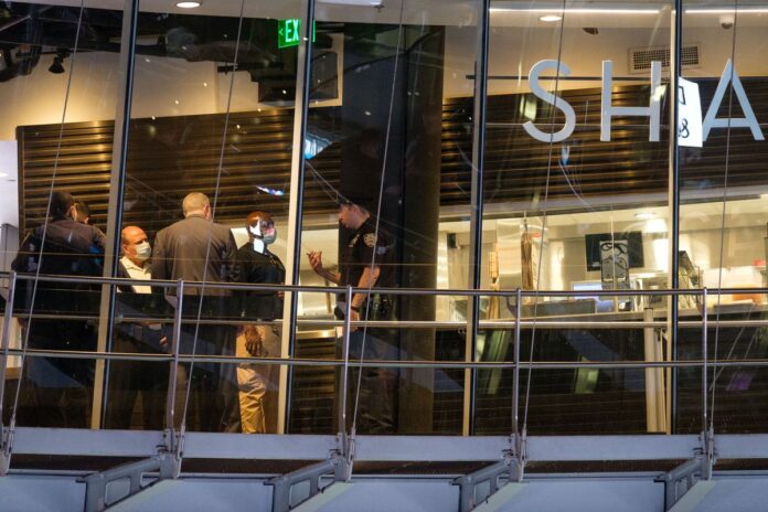 Sickening of three cops at Shake Shack was not intentional: NYPD