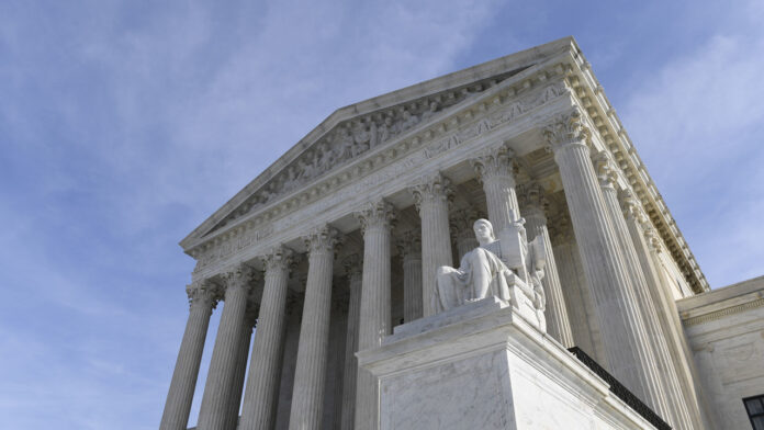 Supreme Court strikes down Louisiana law on abortion clinic restrictions