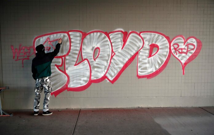 Washington state mayor now calls BLM protests ‘domestic terrorism’ after her home vandalized