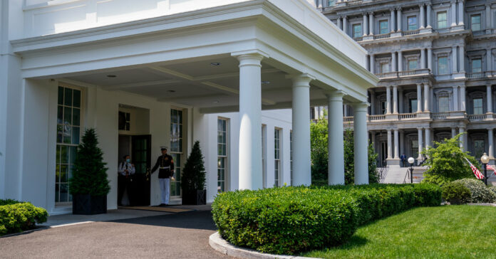 White House Eases Virus Restrictions Except for Those Around Trump