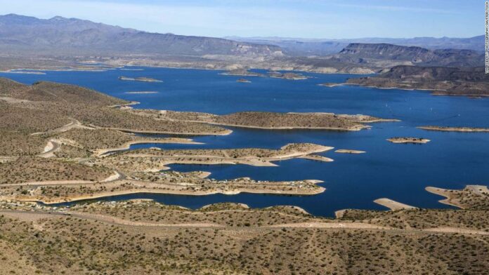 1 person is missing and 4 injured in a suspected electrocution incident at an Arizona marina