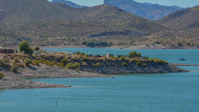 Arizona lake ‘electrocution incident’ leaves 1 dead, 2 critically hurt, fire official says