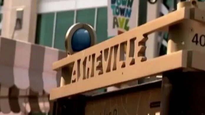 Asheville, North Carolina approves slavery reparations