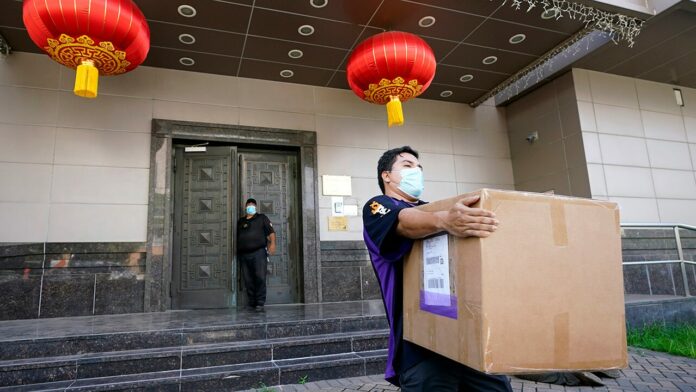 China orders US to close Chengdu consulate in apparent retaliation for Houston shutdown order