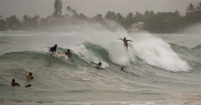 Hurricane Douglas swirls ‘uncomfortably close’ to Hawaii