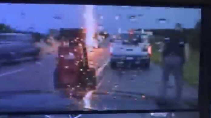 Lightning strike comes ‘awfully close’ to Oklahoma Highway Patrol trooper helping motorist
