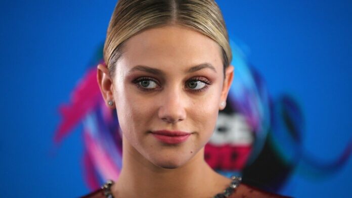 Lili Reinhart apologizes for using topless photo to demand justice for Breonna Taylor’s death: ‘Truly sorry’