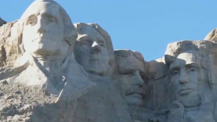 Trump to kick off Independence Day weekend at Mt. Rushmore amid anti-monument push from activists